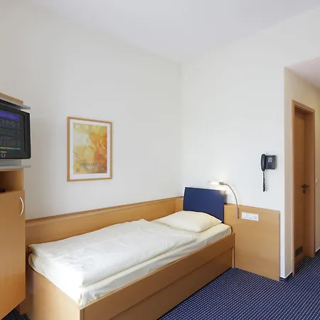Hotel Designhotel + Congresscentrum Wienecke Xi. 4*