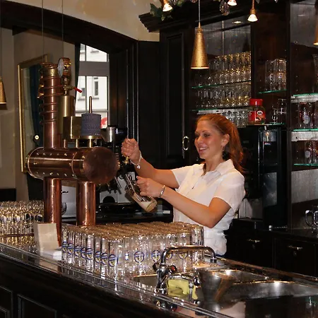 Hotel Designhotel + Congresscentrum Wienecke Xi. 4*