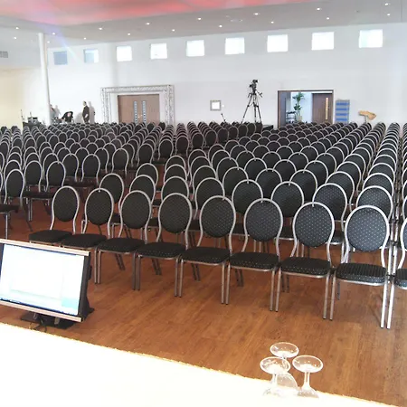 Designhotel + Congresscentrum Wienecke Xi. 4*